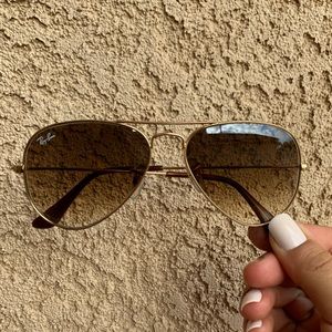 Ray Ban Gradient Aviator Sunglasses